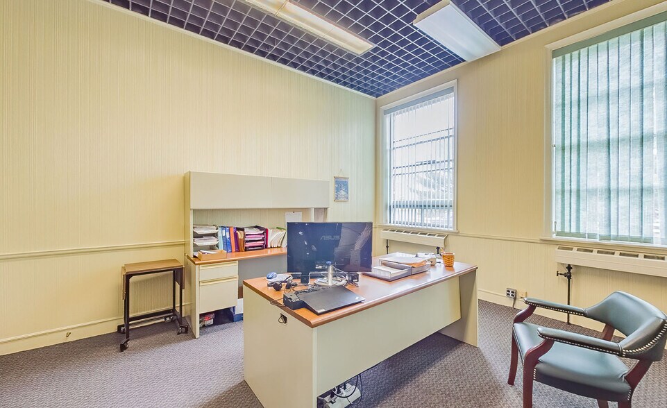 480 W 5th St, Bloomsburg, PA à vendre - Photo intérieure - Image 3 de 124