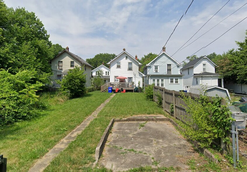 974 Miller Ave, Columbus, OH for sale - Building Photo - Image 2 of 2