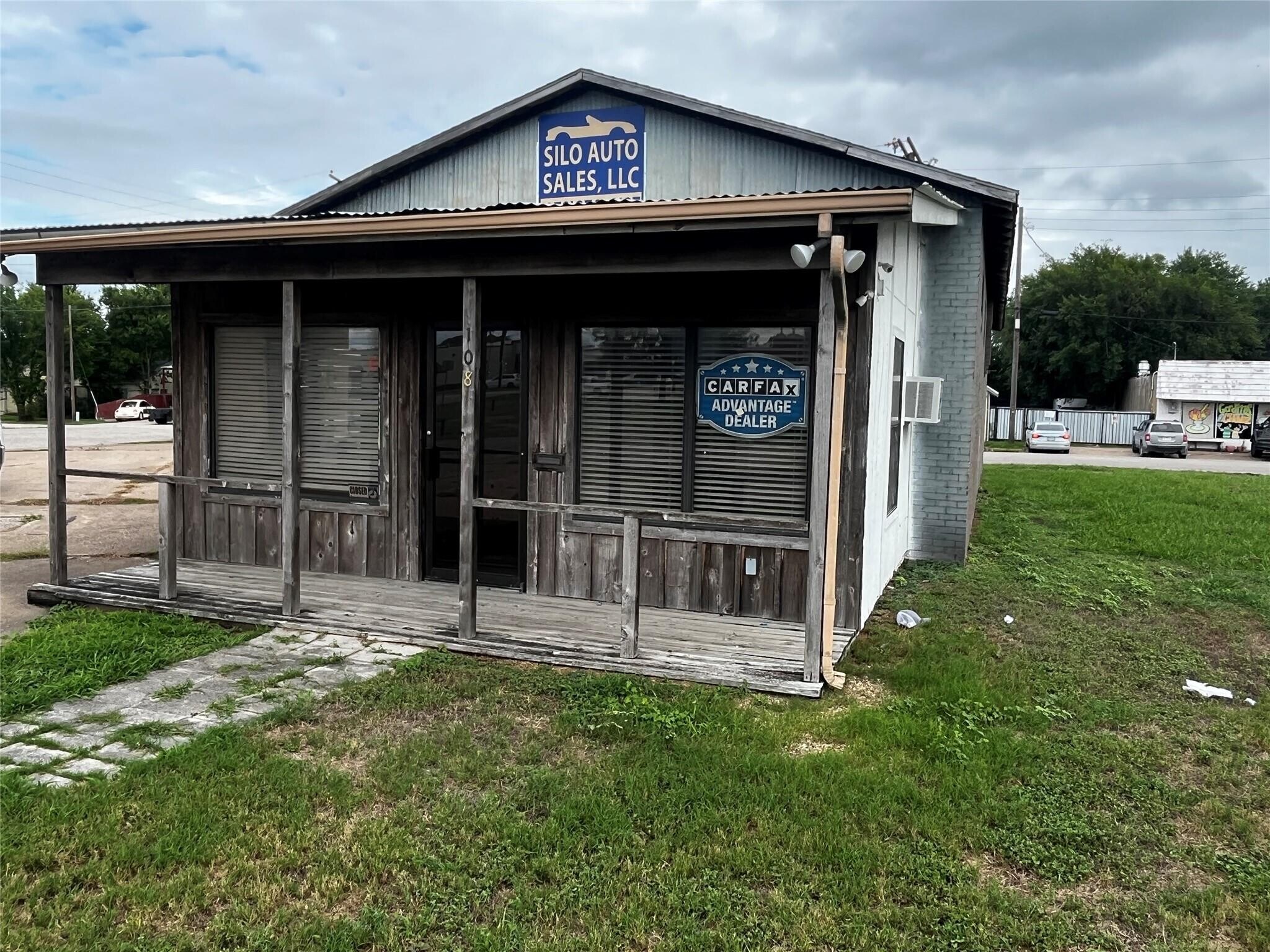 108 E Brown St, Ennis, TX for sale Building Photo- Image 1 of 1