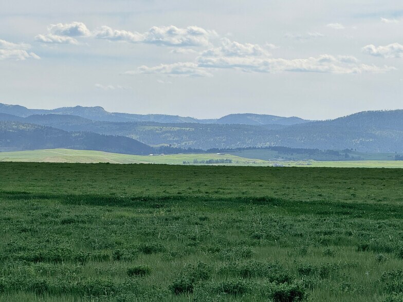 127th, Whitewood, SD à vendre - Photo principale - Image 1 de 11