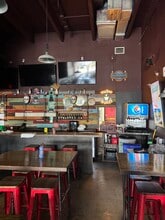 18600 NW 87th Ave, Miami, FL à louer Photo intérieure- Image 2 de 14