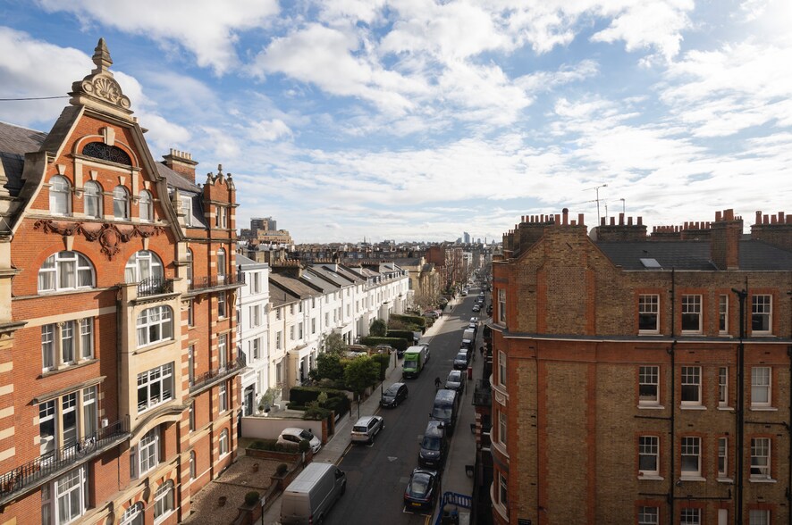 197 Kensington High St, Londres à louer - Photo du bâtiment - Image 2 de 6