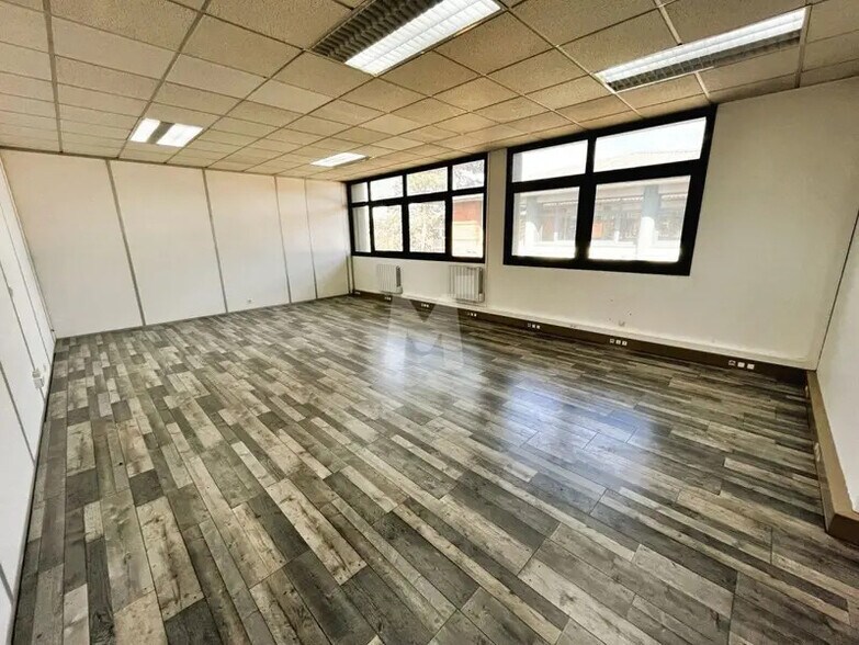 Office in Évry-Courcouronnes for lease - Interior Photo - Image 3 of 6