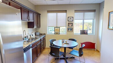 12500 Reed Hartman Hwy, Cincinnati, OH for lease Interior Photo- Image 2 of 13