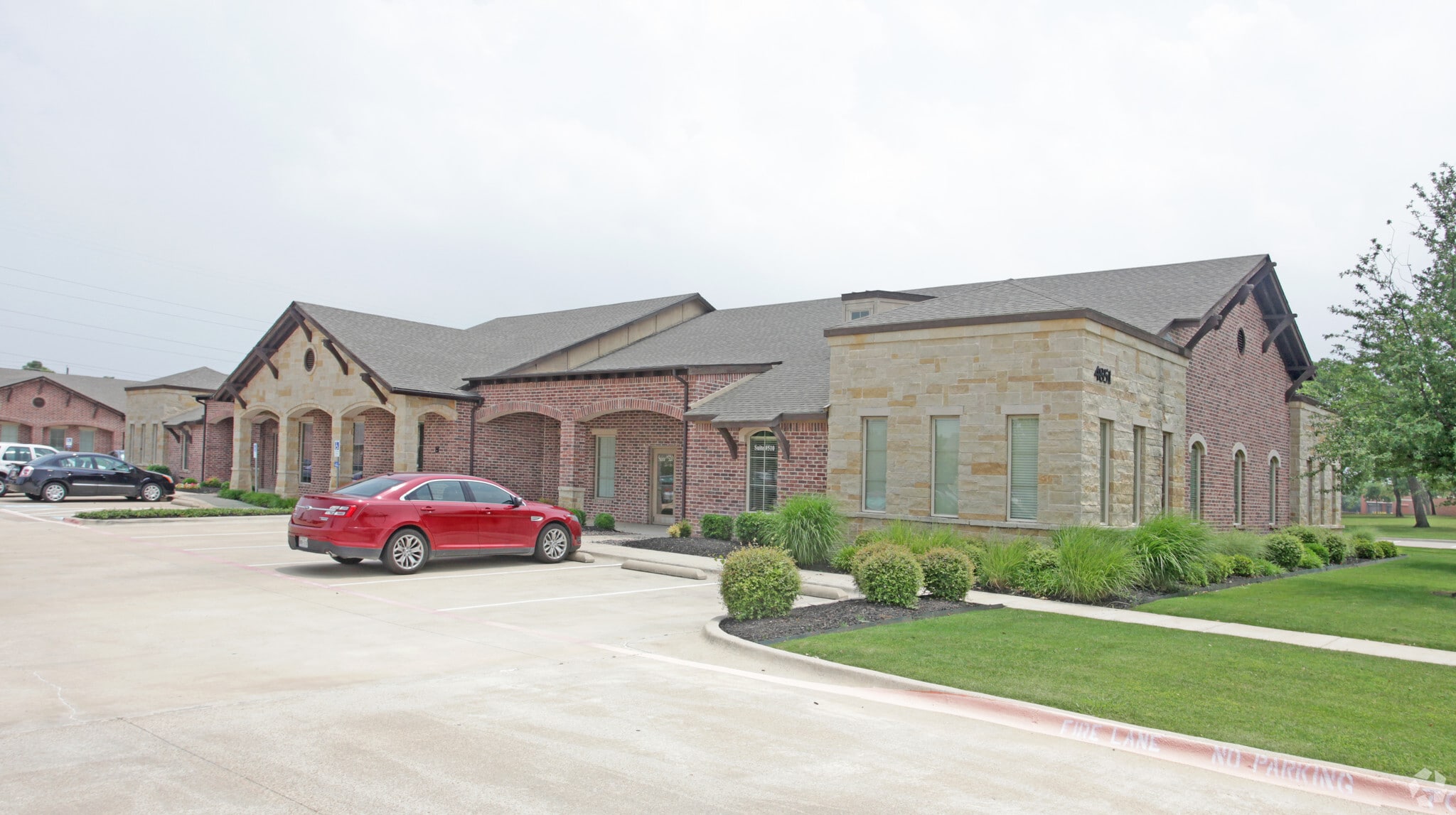4851 Merlot Ave, Grapevine, TX for sale Primary Photo- Image 1 of 4