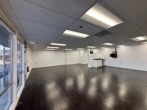 2950 Beacon Blvd, West Sacramento, CA à louer Photo intérieure- Image 2 de 10