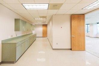 200 SW Market St, Portland, OR for lease Interior Photo- Image 2 of 5