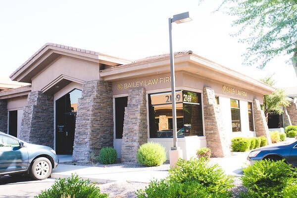 2169 E Warner Rd, Tempe, AZ à vendre - Photo du bâtiment - Image 2 de 27