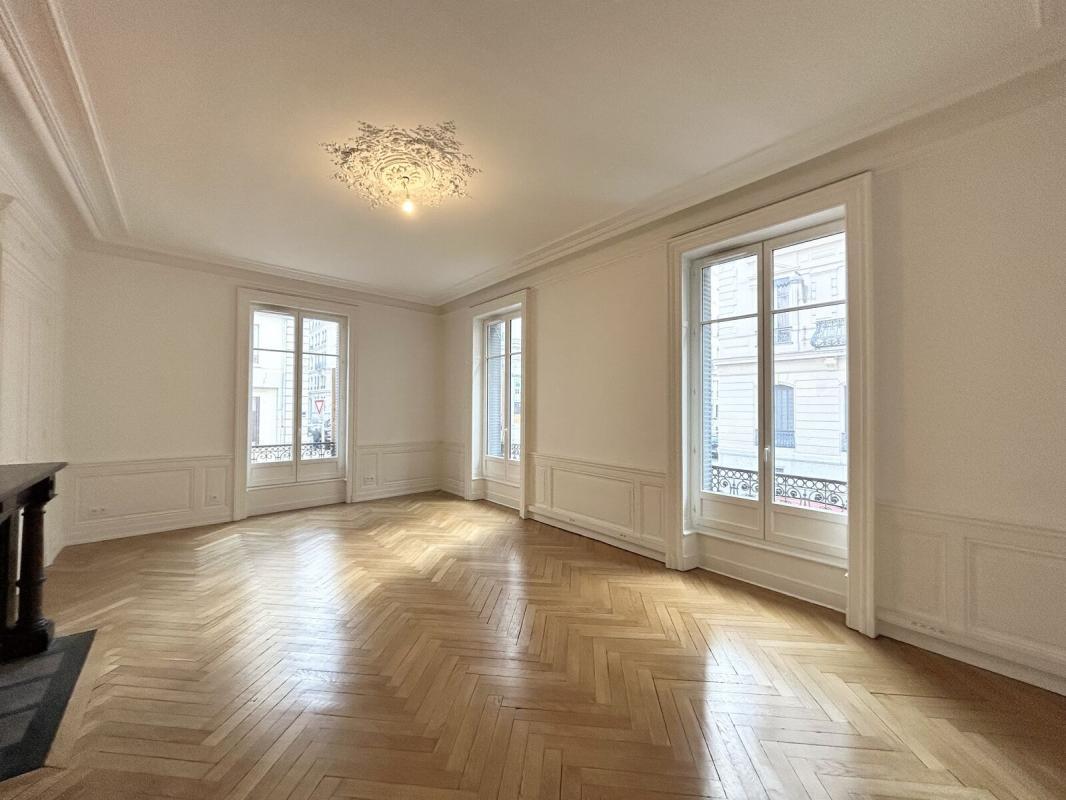 34 Rue Vaubecour, Lyon à louer Photo intérieure- Image 1 de 16