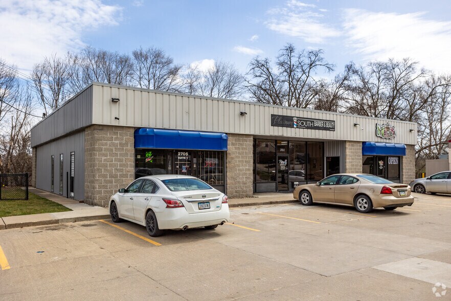 2705 SW 9th St, Des Moines, IA for sale - Building Photo - Image 1 of 1