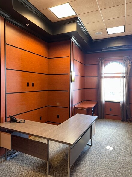 9010 Strada Stell Ct, Naples, FL for lease - Building Photo - Image 3 of 12