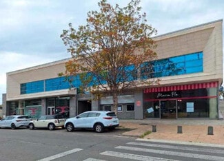 Plus de détails pour Commerce de détail à vendre