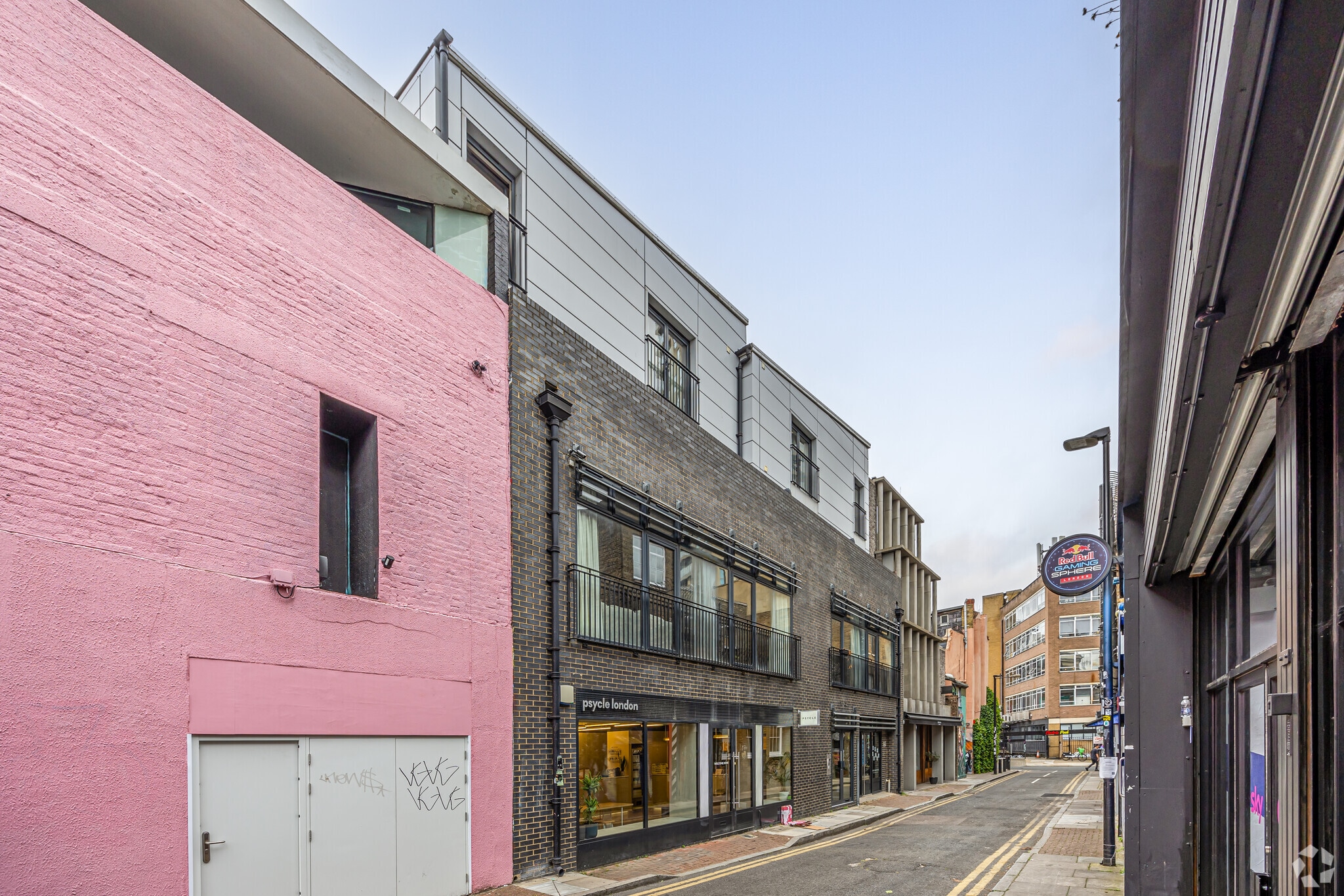 17-23 Whitby St, Londres à louer Photo principale- Image 1 de 3