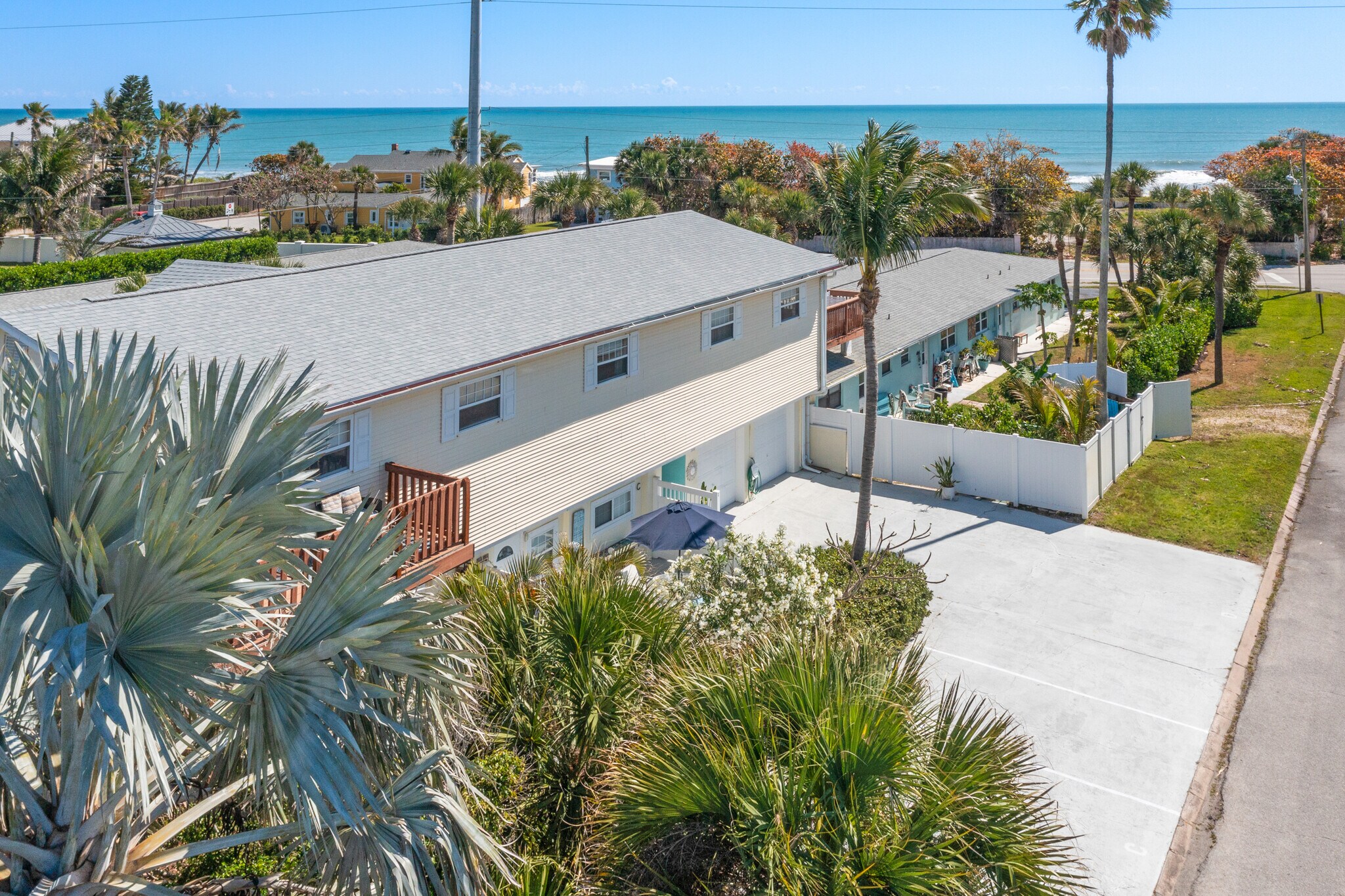 1350 Atlantic ST, Melbourne Beach, FL à vendre Photo du bâtiment- Image 1 de 1