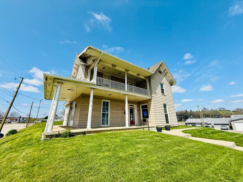 403 George St, Aurora, IN à vendre - Photo du bâtiment - Image 1 de 29