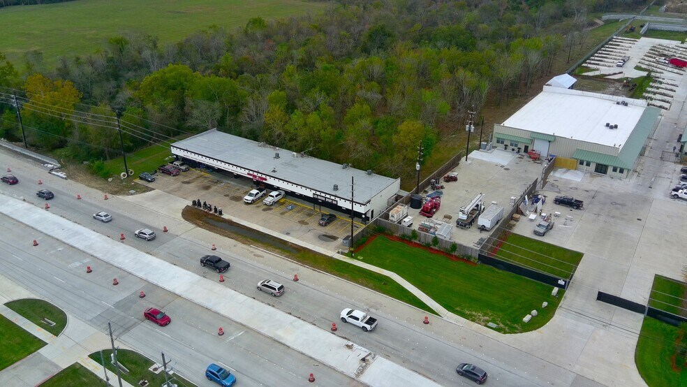 2206 Fm 1960 Rd, Humble, TX à vendre - Photo du bâtiment - Image 3 de 7