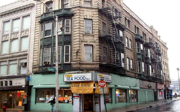 130 Market St, Paterson, NJ à louer - Photo du bâtiment - Image 3 de 4