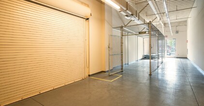 827 W Grove Ave, Mesa, AZ à vendre Photo intérieure- Image 2 de 2