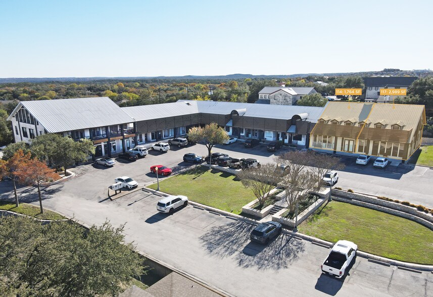 107 RR 620 S, Austin, TX à louer - Photo du bâtiment - Image 2 de 2