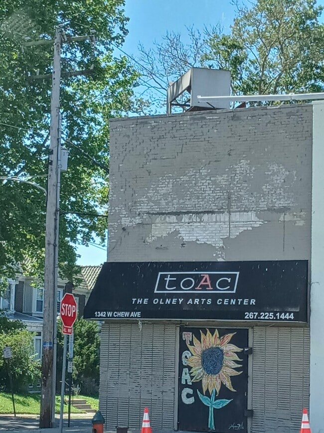 Plus de détails pour 1342B W Chew St, Philadelphia, PA - Commerce de détail à louer