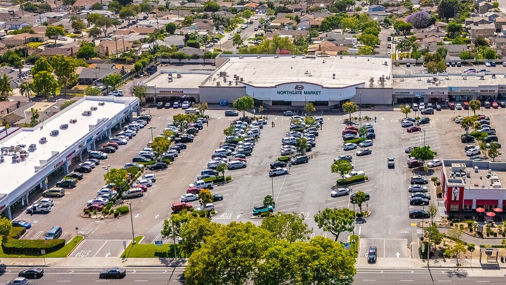770-840 S Harbor Blvd, Santa Ana, CA à louer - Photo du bâtiment - Image 3 de 6