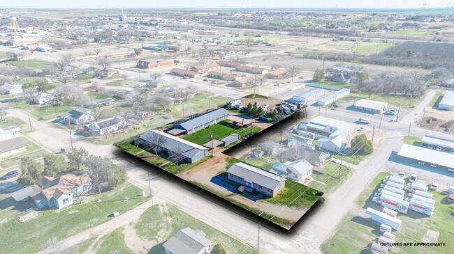 Plus de détails pour 701 S Avenue F, Haskell, TX - Services hôteliers à vendre