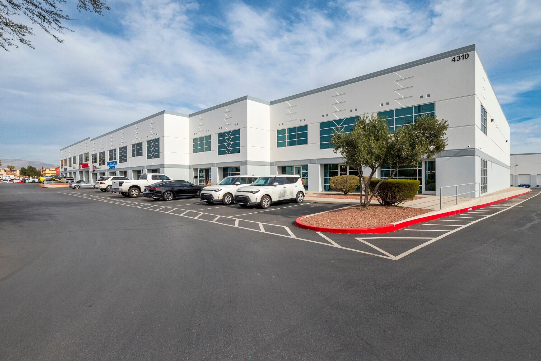 4310 Losee Rd, North Las Vegas, NV for lease Primary Photo- Image 1 of 3