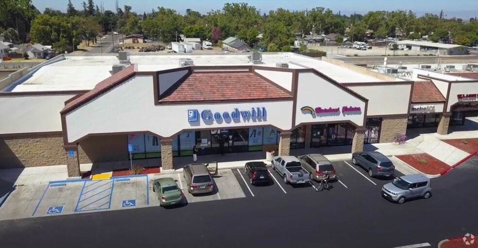 503-795 N Golden State Blvd, Turlock, CA à louer - Photo du bâtiment - Image 2 de 5