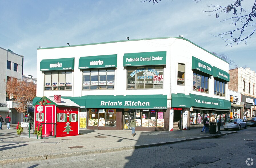 1 Palisade Ave, Yonkers, NY à louer - Photo du bâtiment - Image 3 de 5