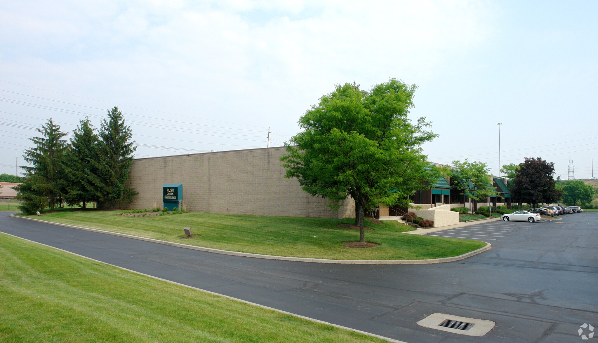 400 E Wilson Bridge Rd, Worthington, OH for lease Primary Photo- Image 1 of 3