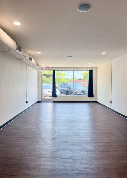 5402-5408 Lakeside, Richmond, VA for lease - Interior Photo - Image 2 of 5