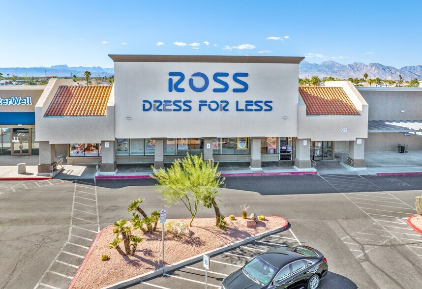 911-1035 S Rainbow Blvd, Las Vegas, NV for lease - Building Photo - Image 2 of 9