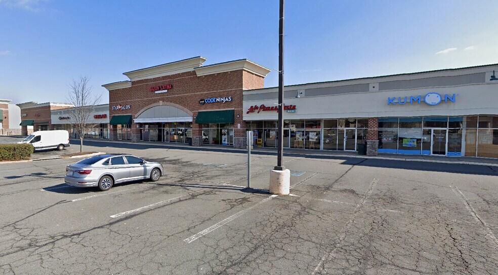 7499-7567 Somerset Crossing Dr, Gainesville, VA à louer - Photo du bâtiment - Image 2 de 6