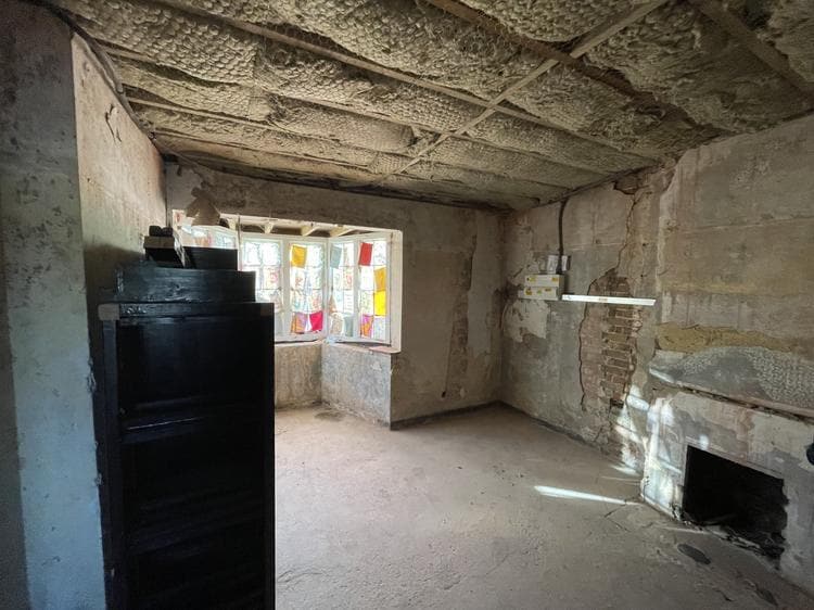 Homestead Cottages, Beckenham for lease - Interior Photo - Image 3 of 8