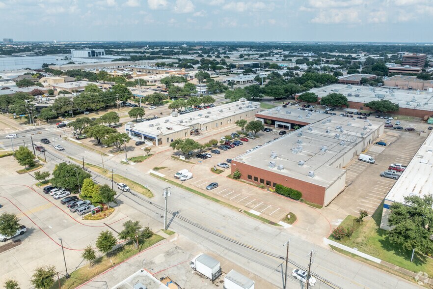 990 N Bowser Rd, Richardson, TX à louer - Aérien - Image 3 de 6
