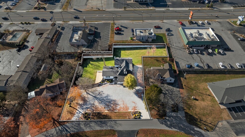 2049 S Brentwood Blvd, Springfield, MO for sale - Building Photo - Image 2 of 47