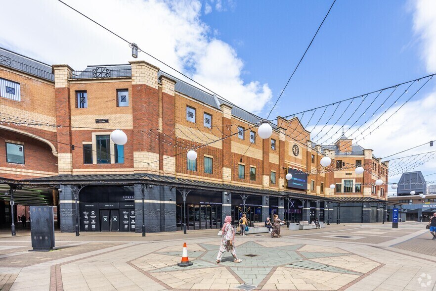 Newport Cres, Middlesbrough à louer - Photo principale - Image 1 de 4