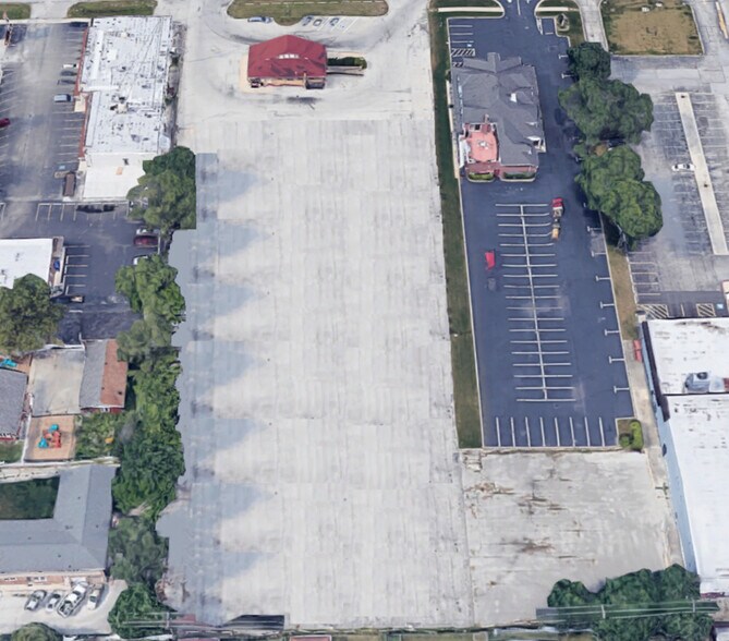 5545 127th St, Crestwood, IL à vendre - Photo principale - Image 2 de 5