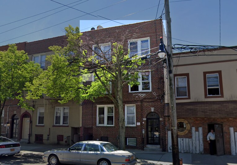City Island Ave, Multi-Family Portfolio portefeuille de 5 propriétés à vendre sur LoopNet.ca - Photo du bâtiment - Image 3 de 7