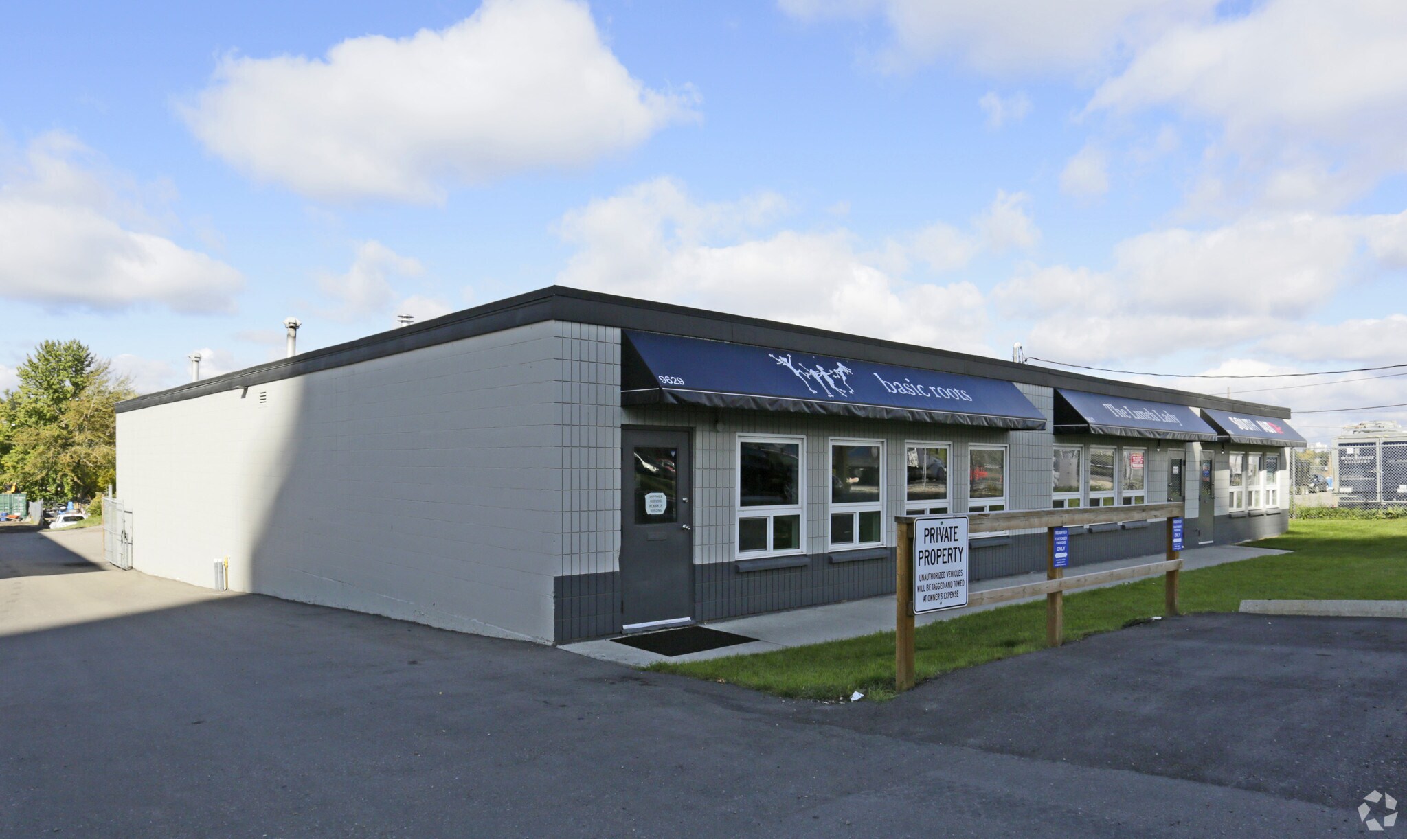 9625 Horton Rd SW, Calgary, AB à vendre Photo principale- Image 1 de 1