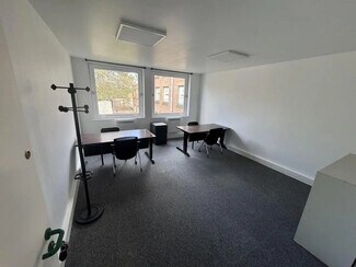 More details for Rue De La Maison Rouge, Lognes - Office for Lease