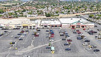 Plus de détails pour 14701-14729 Rinaldi St, San Fernando, CA - Commerce de détail à louer