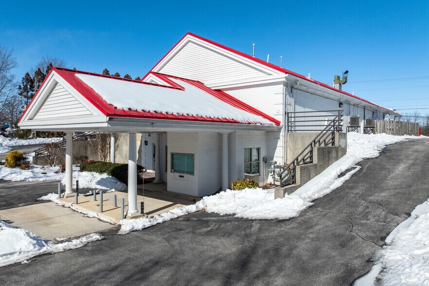 505 E Ridgeville Blvd, Mount Airy, MD à louer - Photo du bâtiment - Image 3 de 4