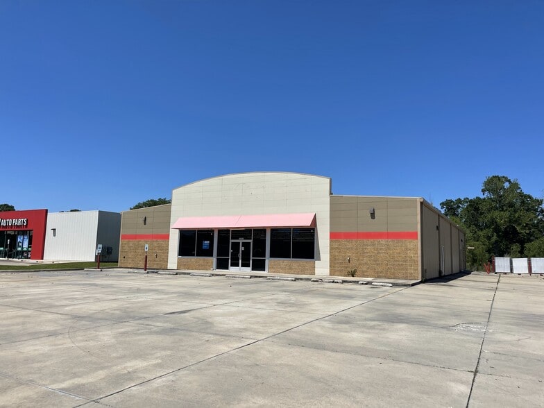44034 Highway 429, Saint Amant, LA for lease - Primary Photo - Image 1 of 31