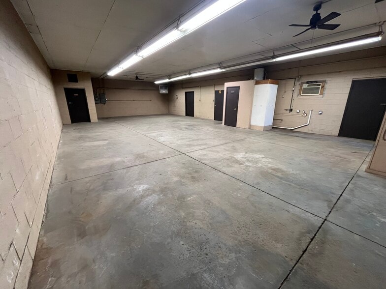 3 Baker St, Norwalk, OH à vendre - Photo du bâtiment - Image 3 de 11