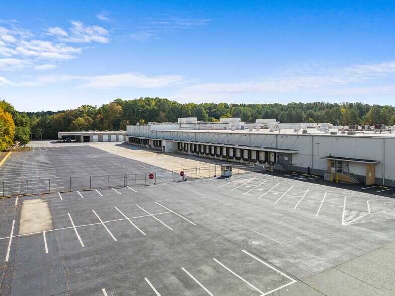 5400 Fulton Industrial Blvd SW, Atlanta, GA à louer - Photo du bâtiment - Image 3 de 6