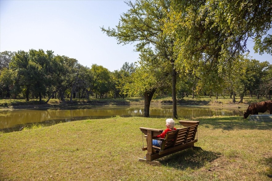 11230 Light Rd, Lipan, TX for sale - Building Photo - Image 2 of 40