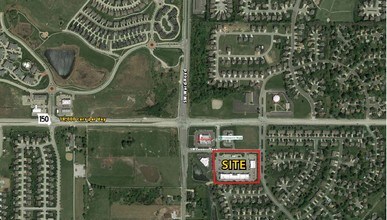 813-899 SW Lemans Ln, Lees Summit, MO - aerial  map view