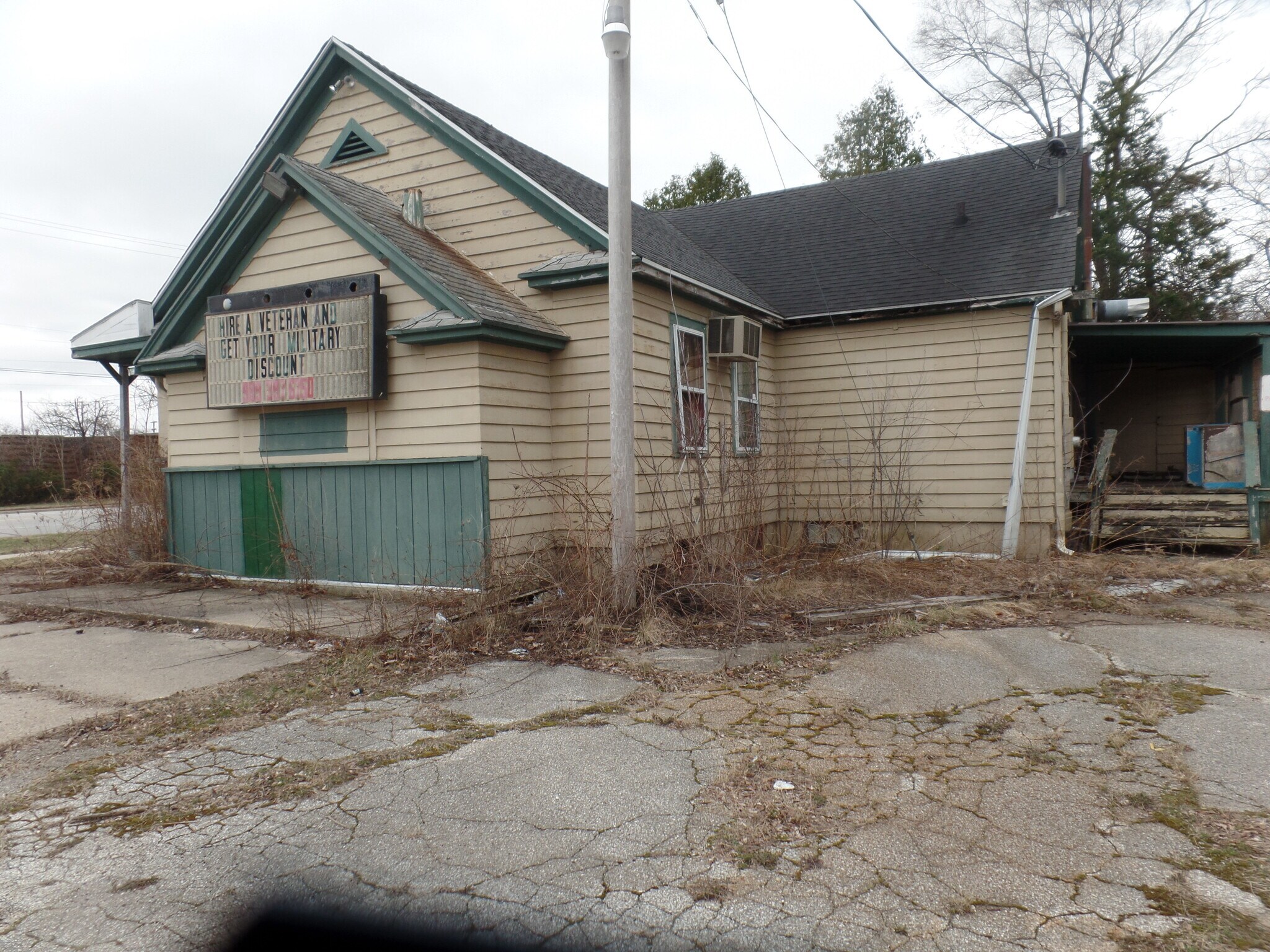 5934 Dixie Hwy, Saginaw, MI for sale Building Photo- Image 1 of 3