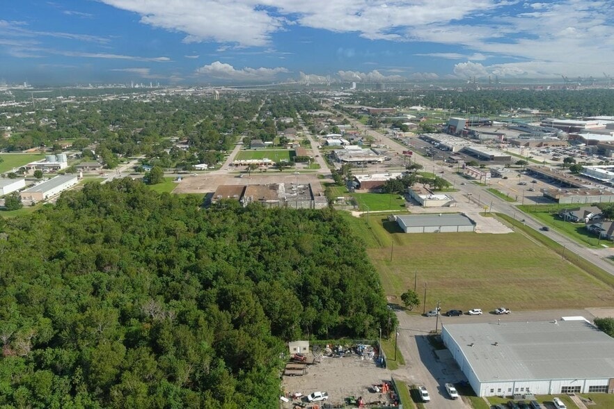 1200 2nd st, La Porte, TX for sale - Aerial - Image 2 of 12